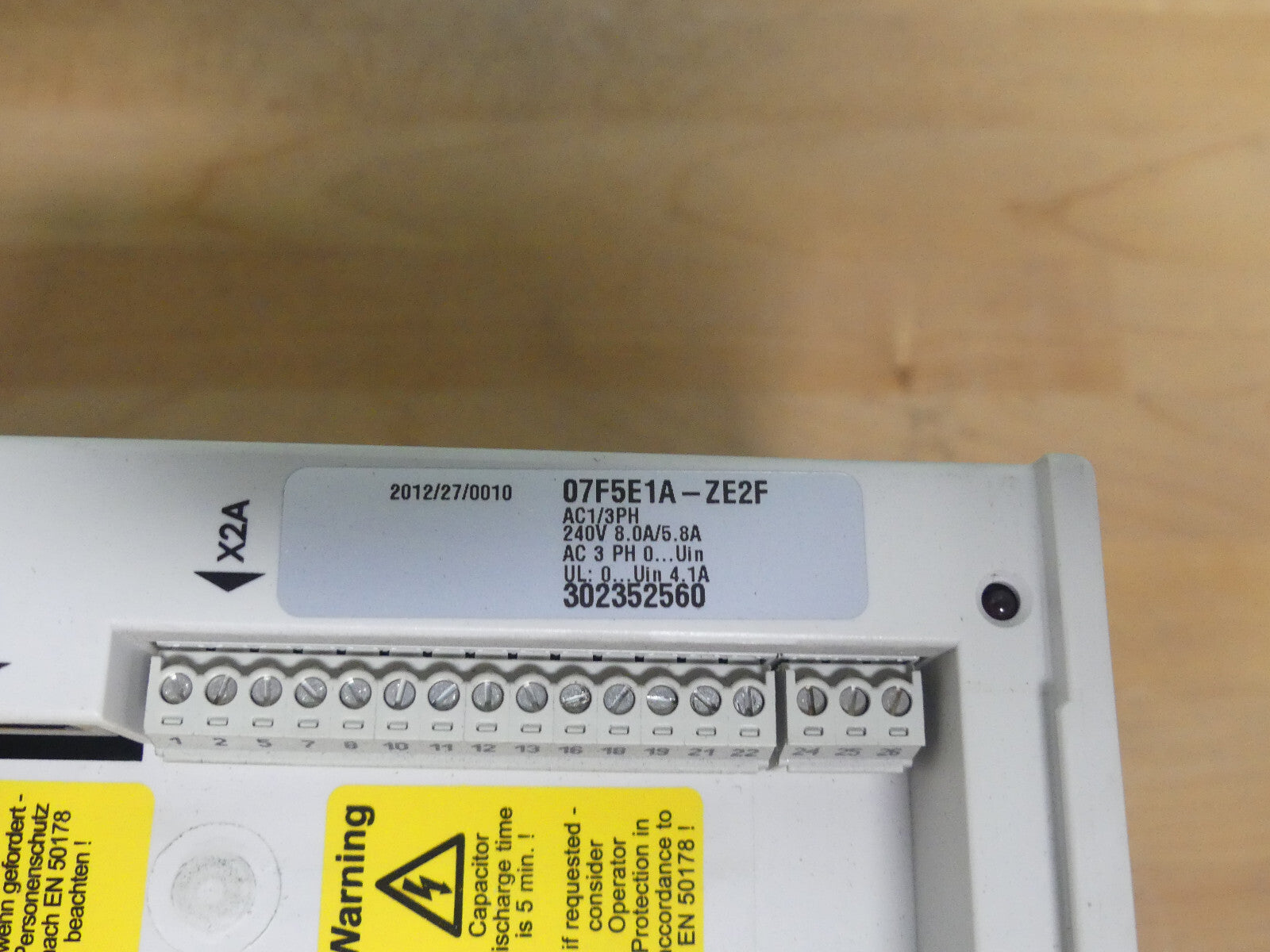 KEB F5 Combivert Frequenzumrichter 07F5E1A-ZE2F