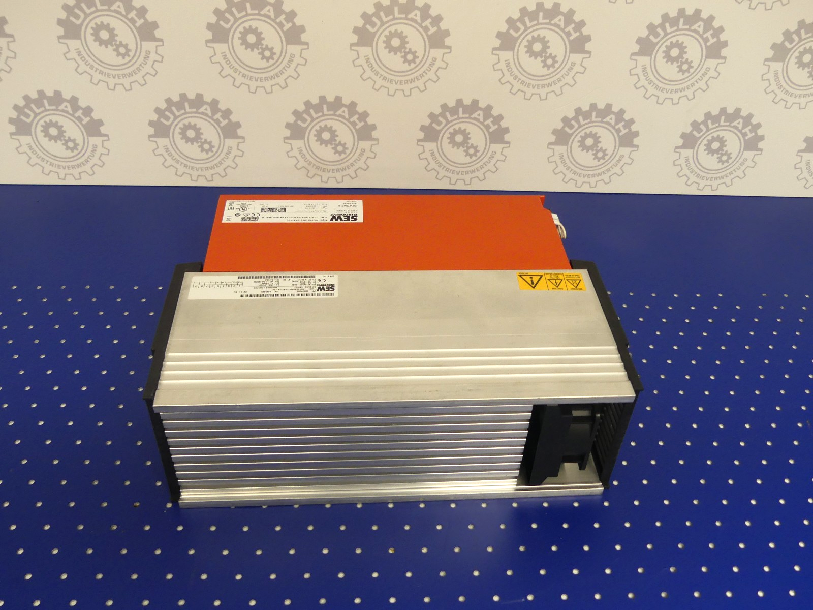 SEW MDX60A0054-5A3-4-00 + MC07B0055-5A3-4-00
