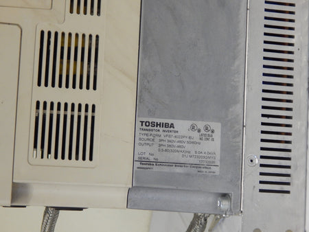 Toshiba FORM VFS7-4022PY-EU Frequenzumrichter Inverter 4,kVA  Used