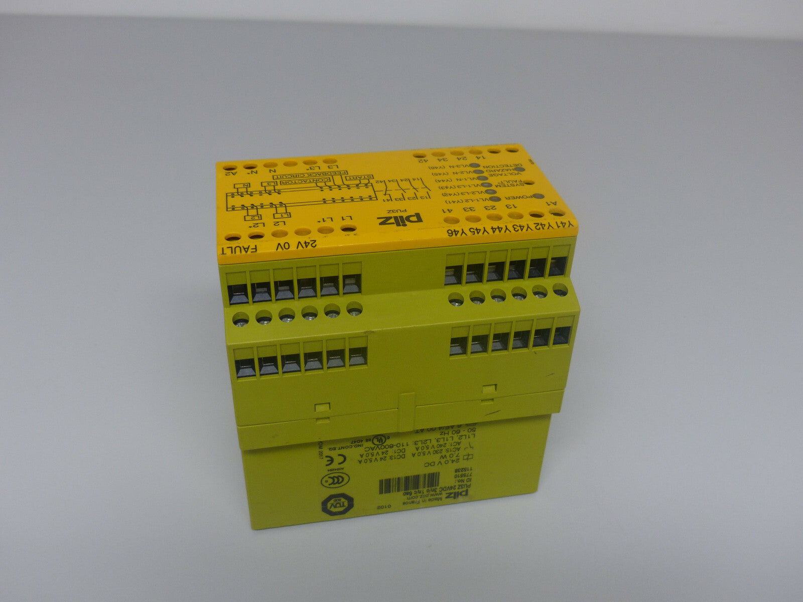 PILZ PU3Z 24VDC 3n/o 1n/c 6so Sicherheit Relais