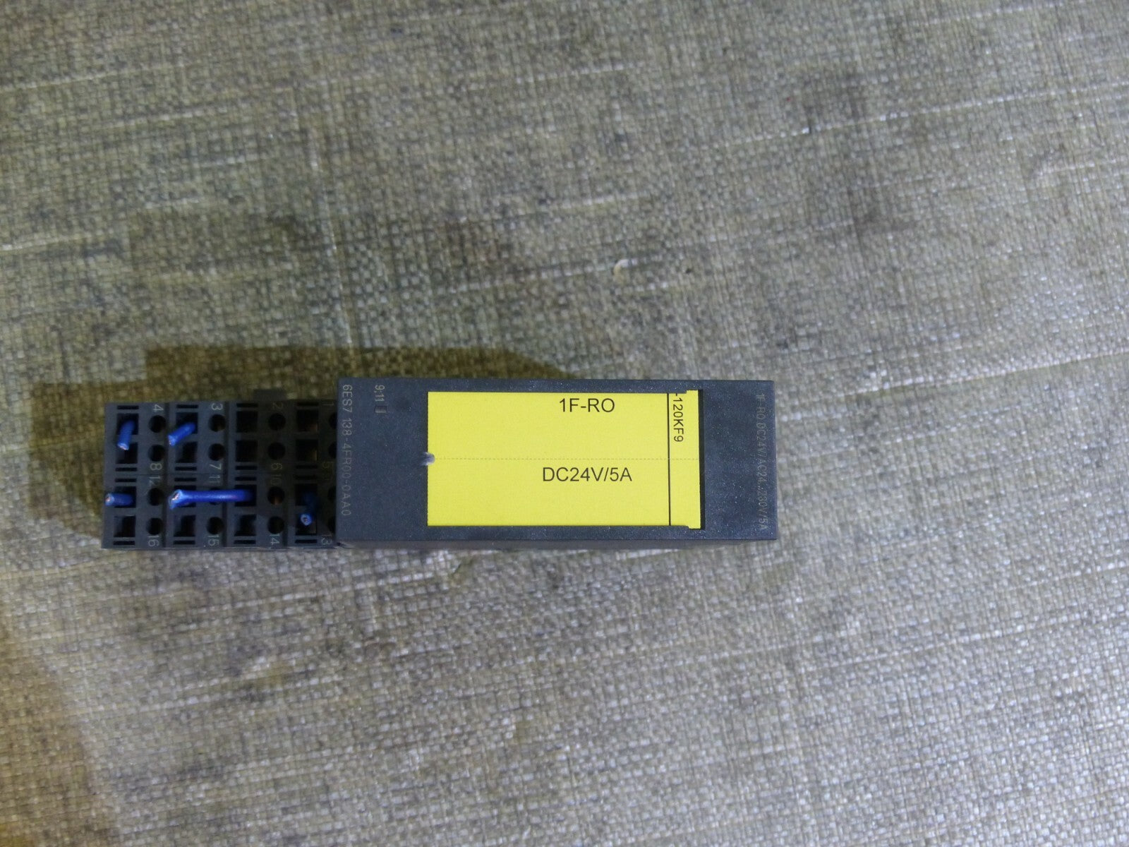 Siemens 6ES7 138-4FR00-0AA0
