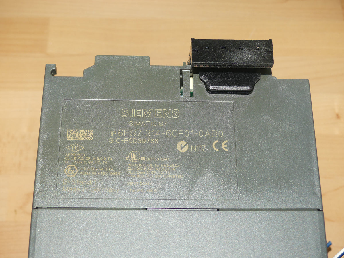Siemens SIMATIC S7 6ES7314-6FC01-0AB0 CPU314C-2DP used