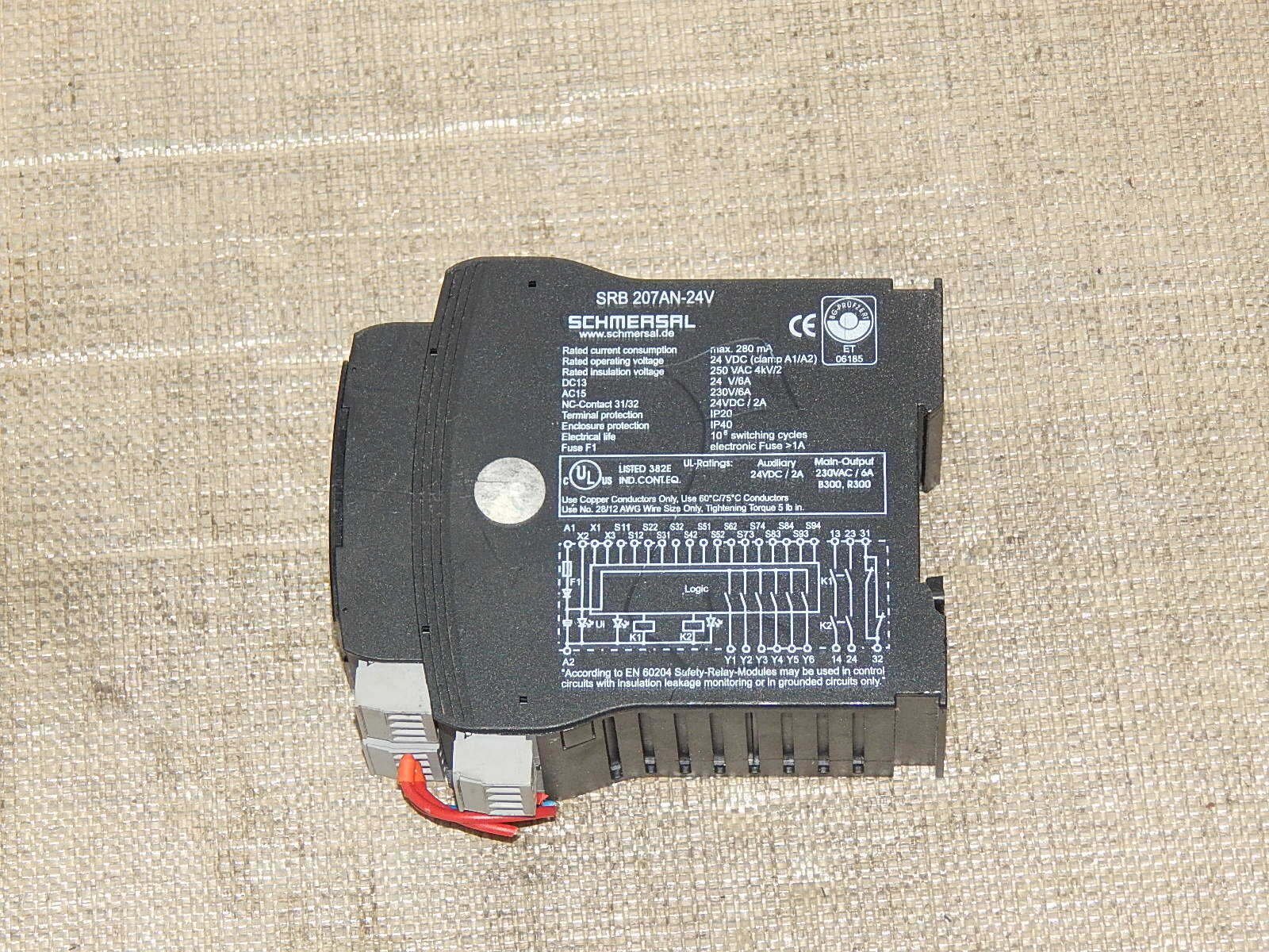 Schmersal  SRB 207AN-24V Sicherheitsrelais used