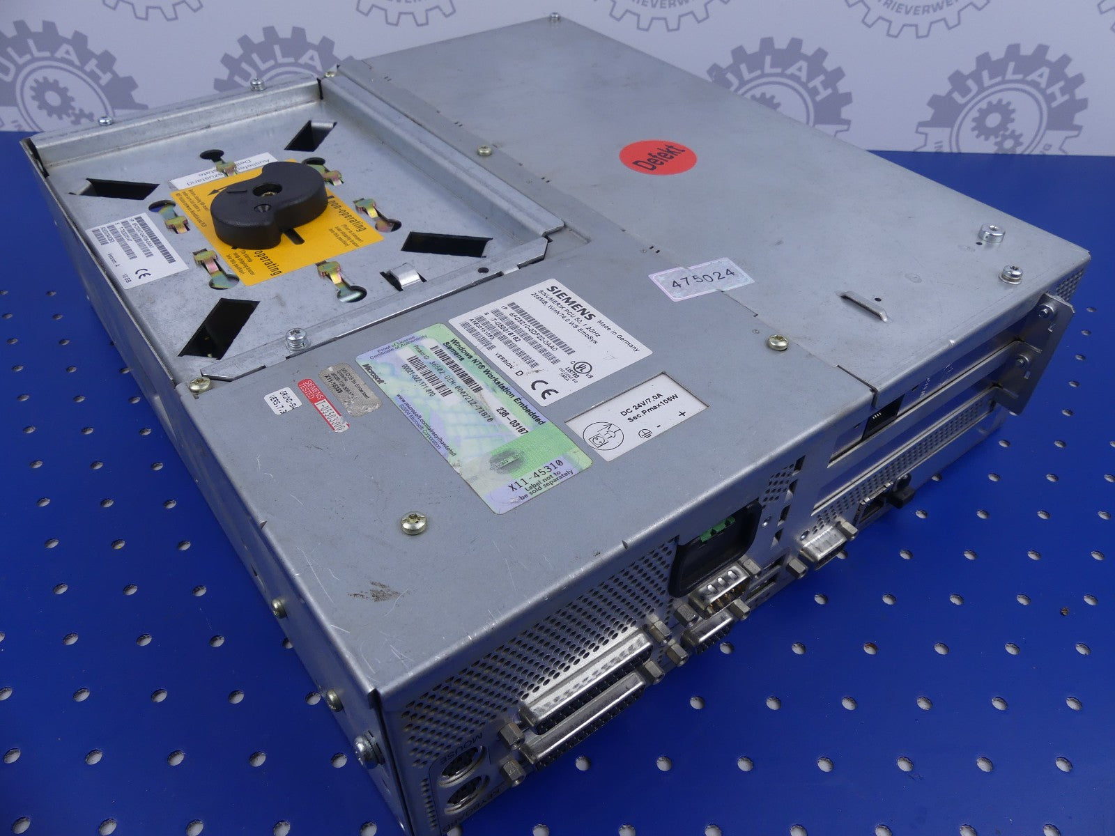 Siemens  SINUMERIK PCU 50  1.20 GHz 256MB 6FC5210-0DF22-0AA0