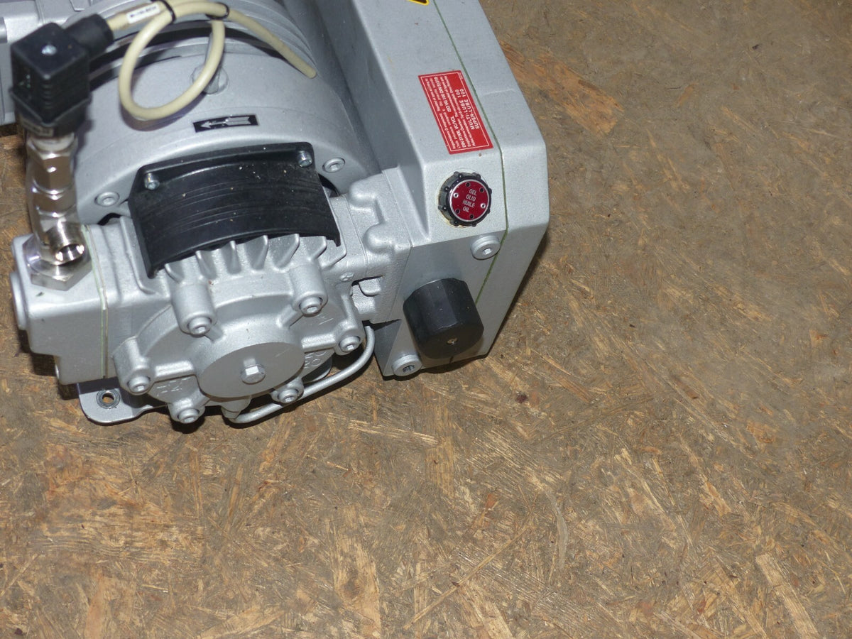 Gardner Denver  MSHE802.4  // VCA 25 01 10 10212101 AA / BJ.2015 Vacuumpumpe