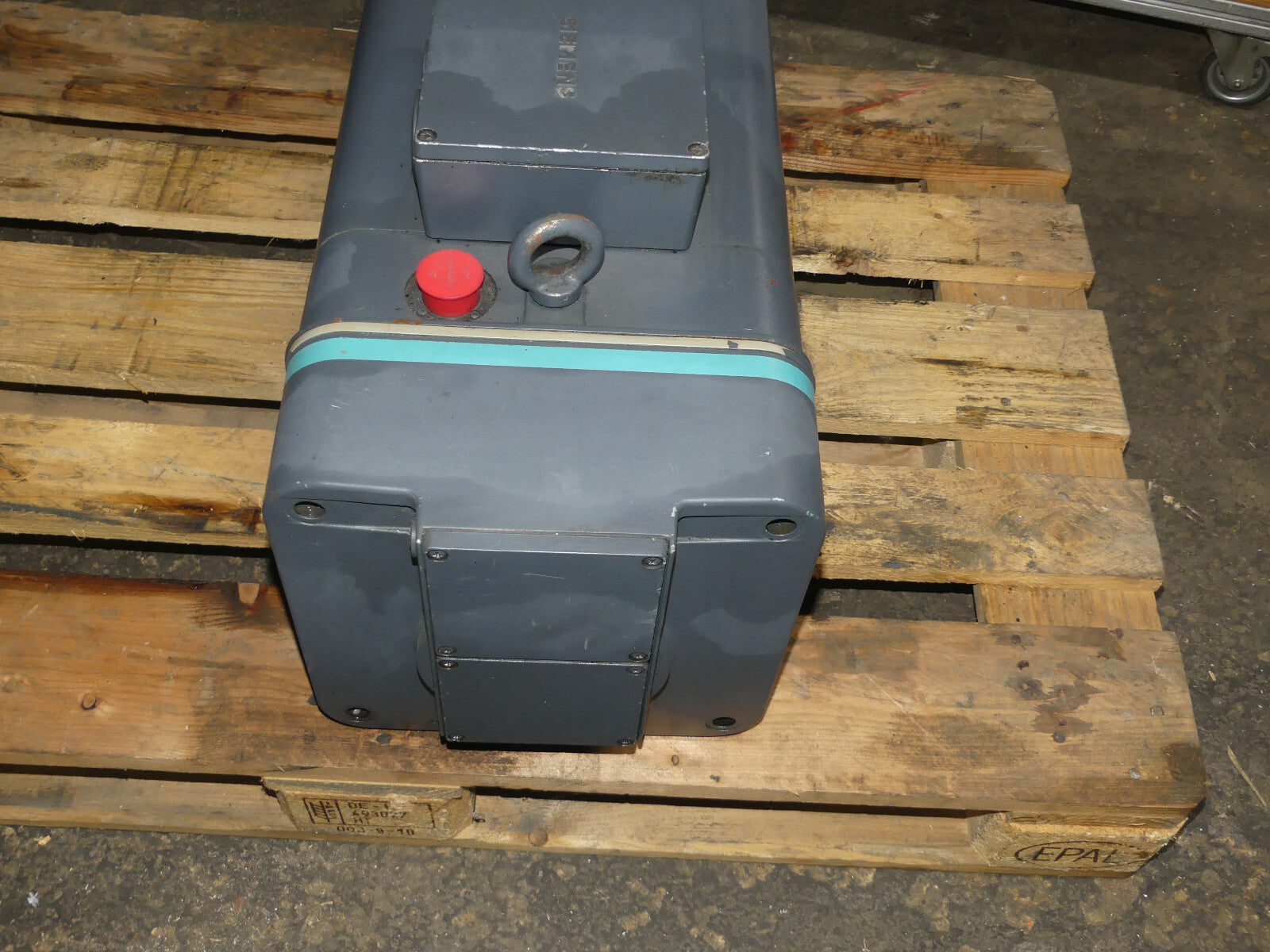 Siemens Servomotor 1PH6163-4CZ06-Z