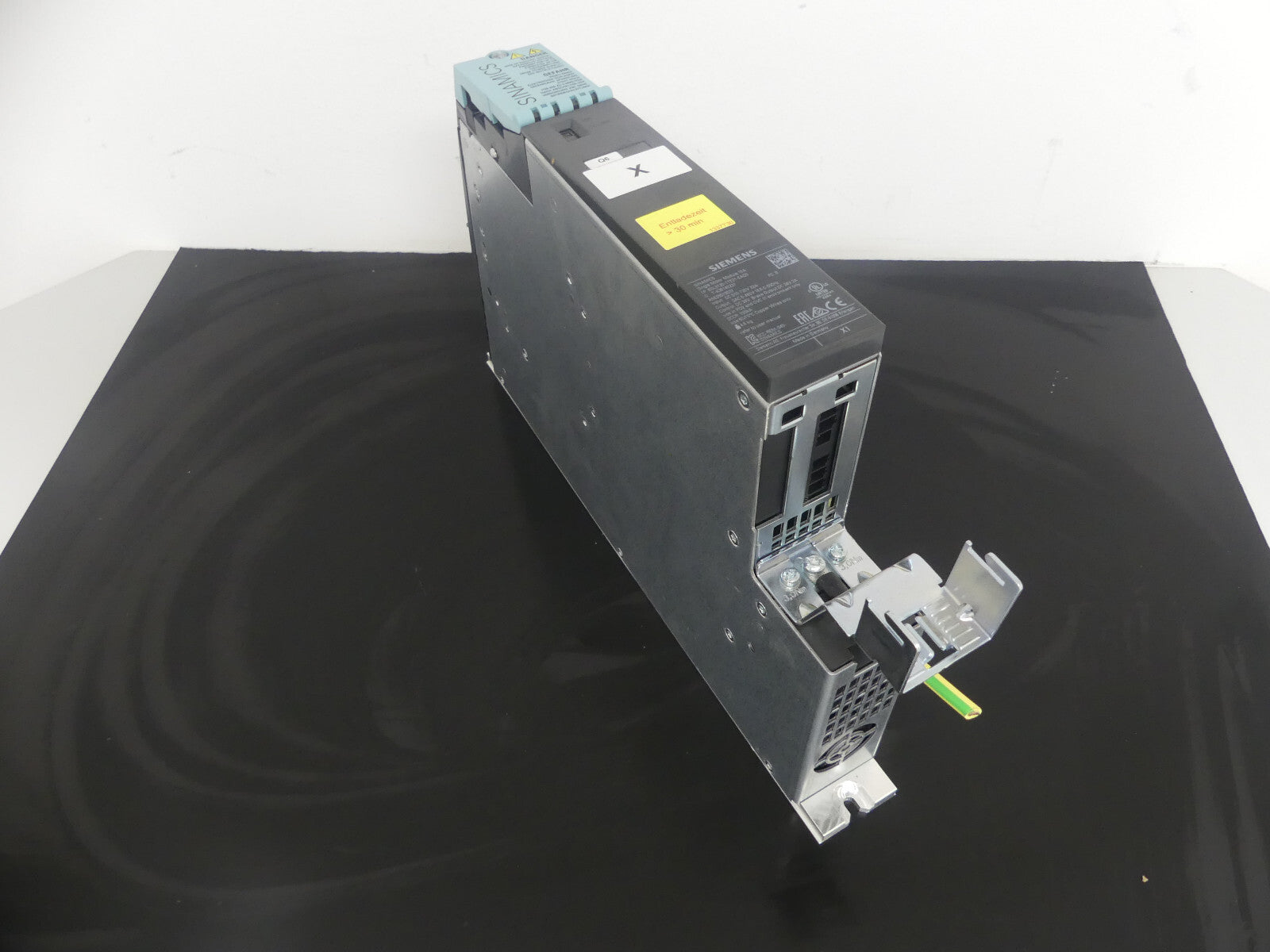 Siemens 6SL3120-1TE21-8AD0