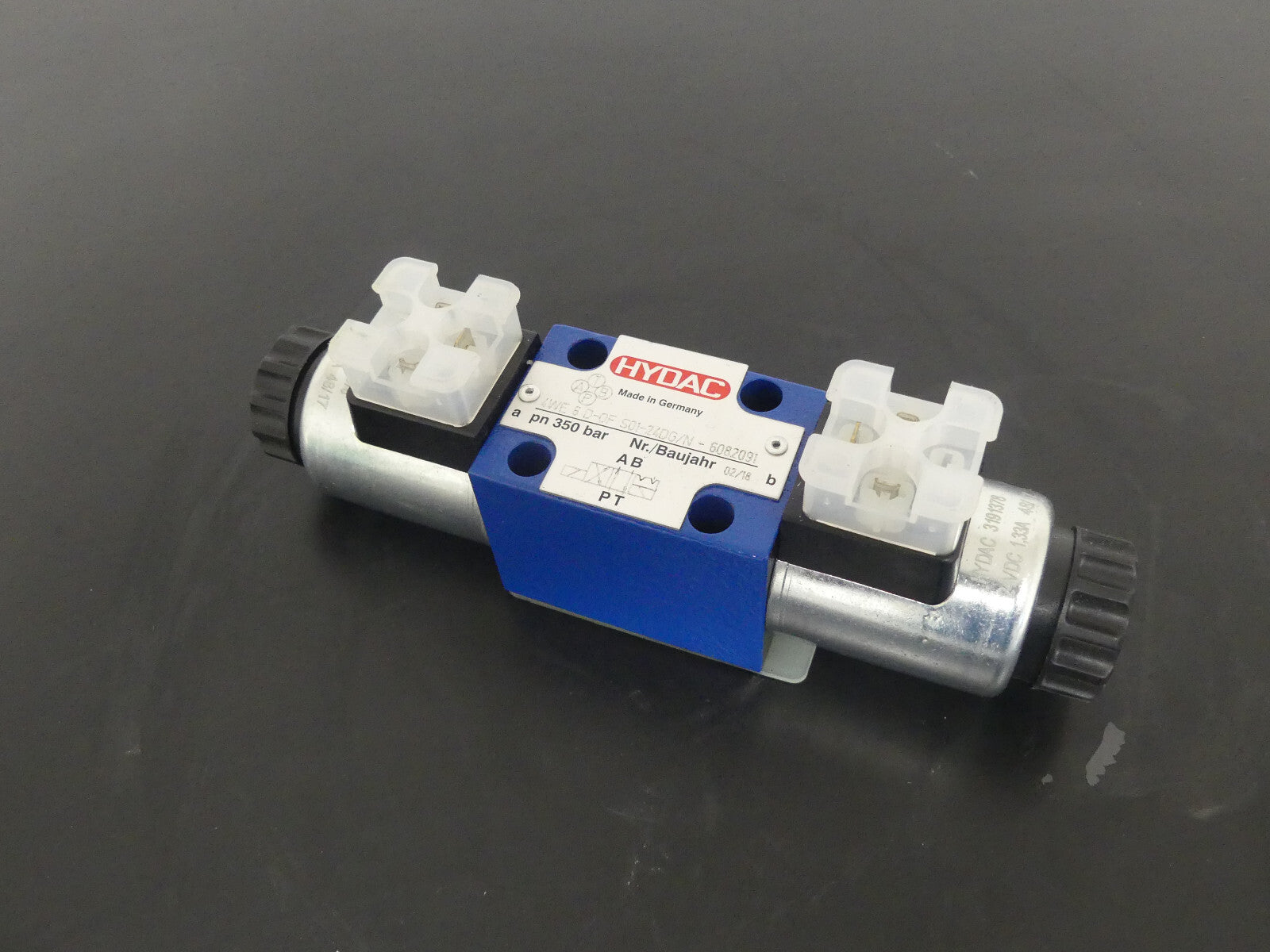HYDAC 4WE 6 D-0F S01-24DG/N-6082091    4WE 6 D0F S0124DGN6082091