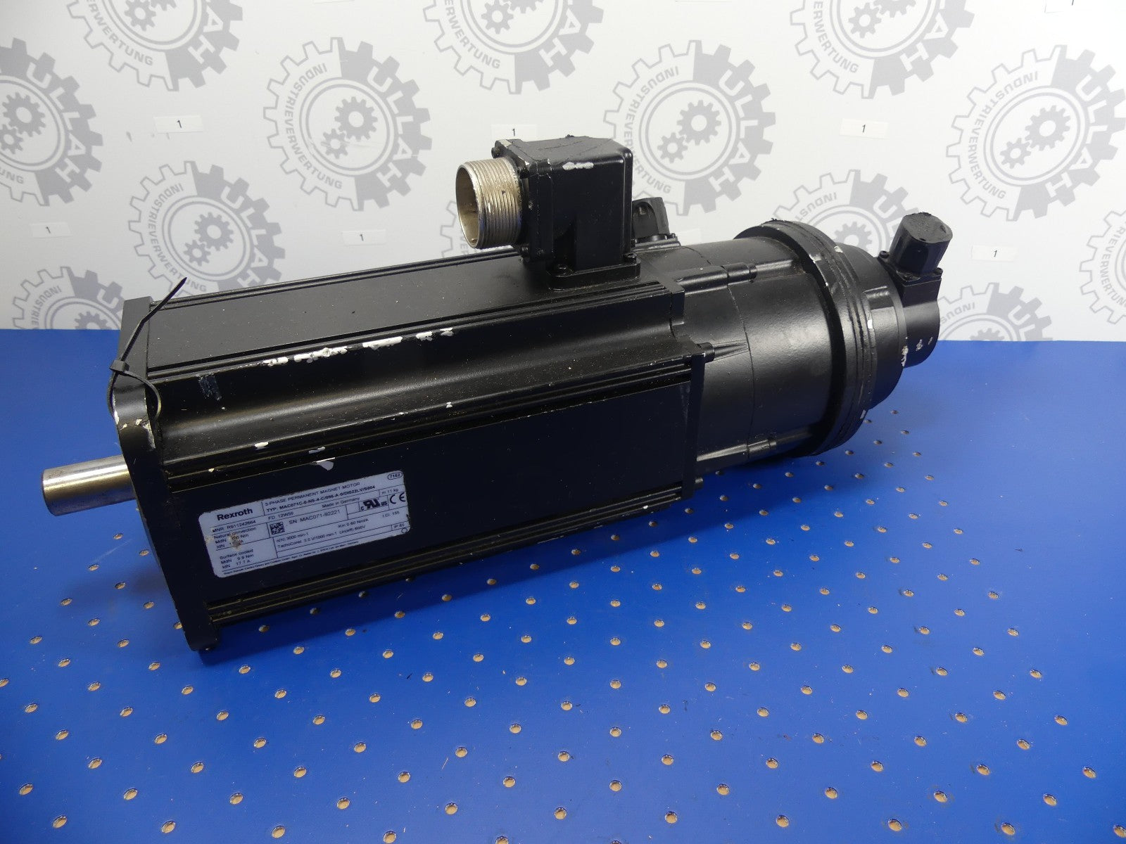 Rexroth MAC071C-0-NS-4-C/095-A-0/DI522LV/S004 Permanent Magnet Motor