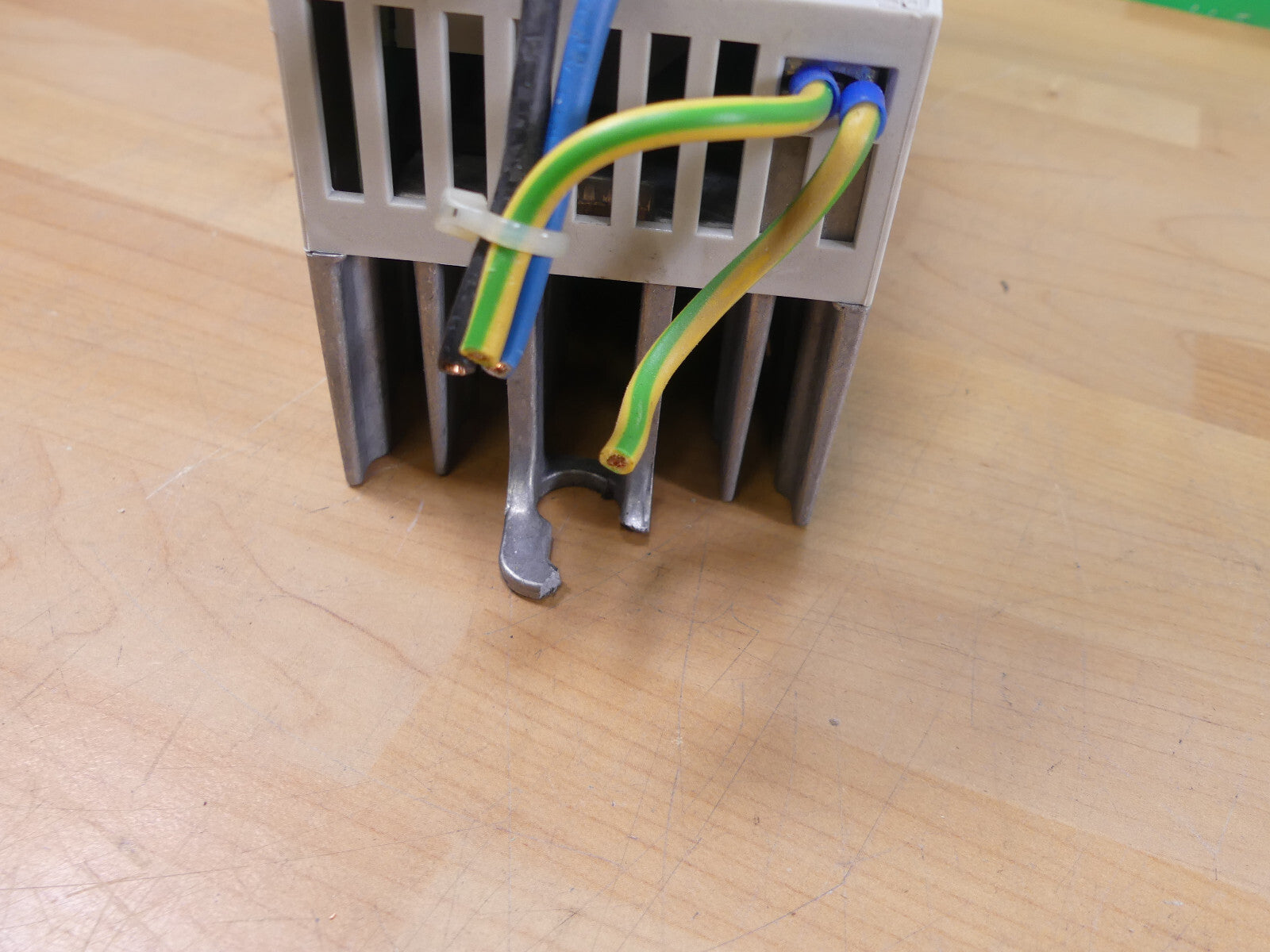 Lenze E84AVSCE7512SX0 Leicht Beschädgit s.Bilder