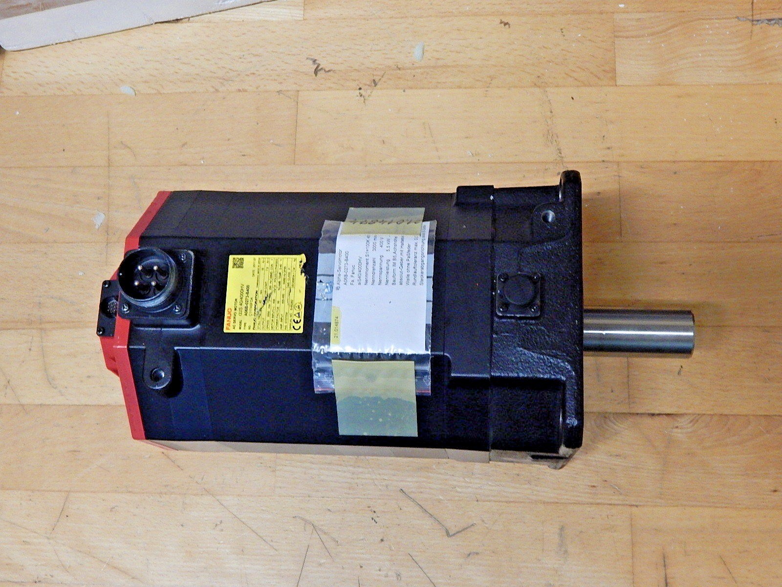  Fanuc  AC Servo Motor A06B-0273-B400