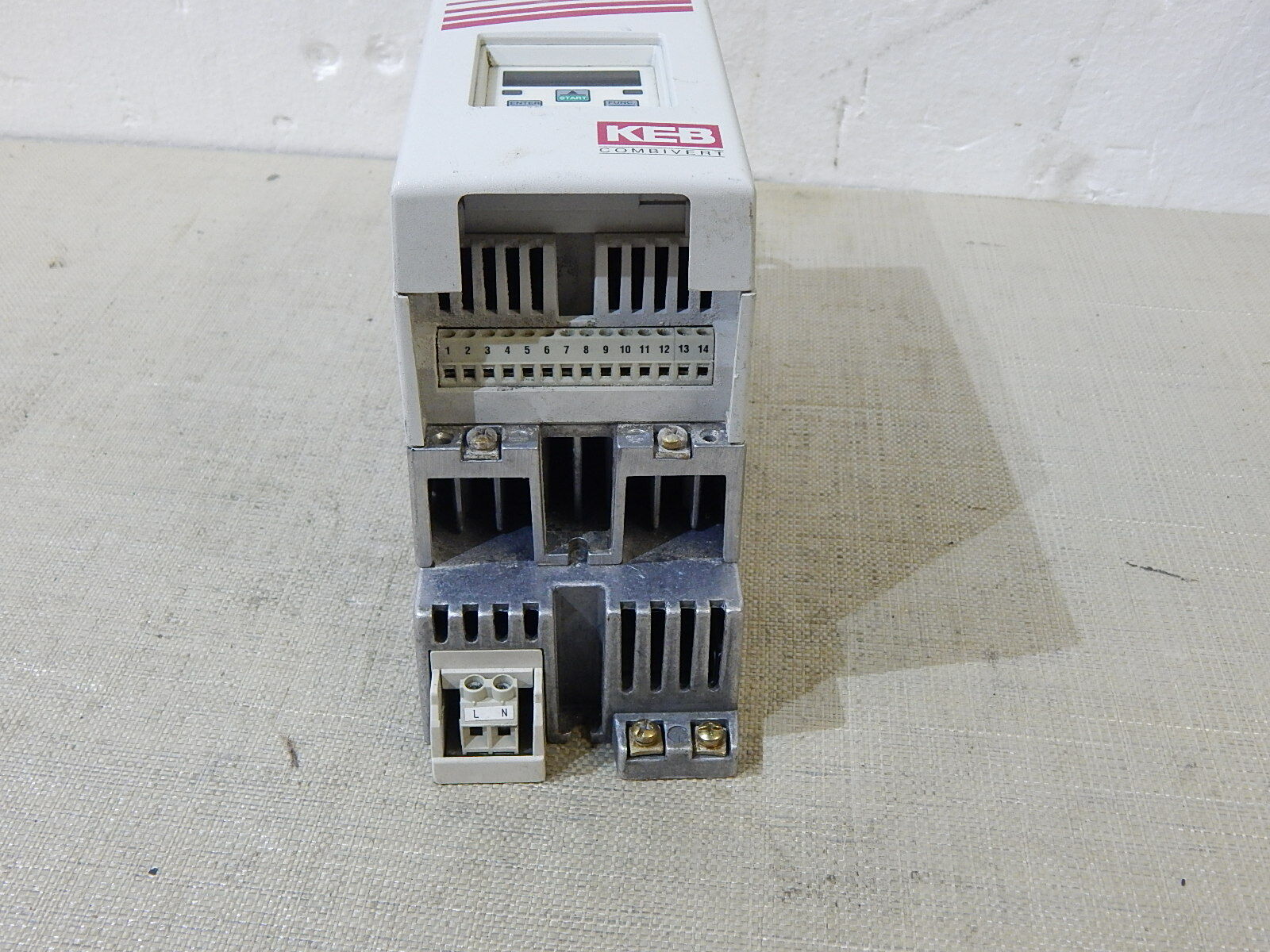 KEB Combivert F4  07.F4.S0C-1220 Frequency Drive Inverter 0,75kW used