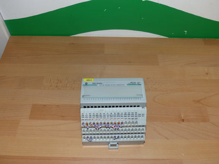 AB Allen Bradley 1794-OB32P/1794OB32P used