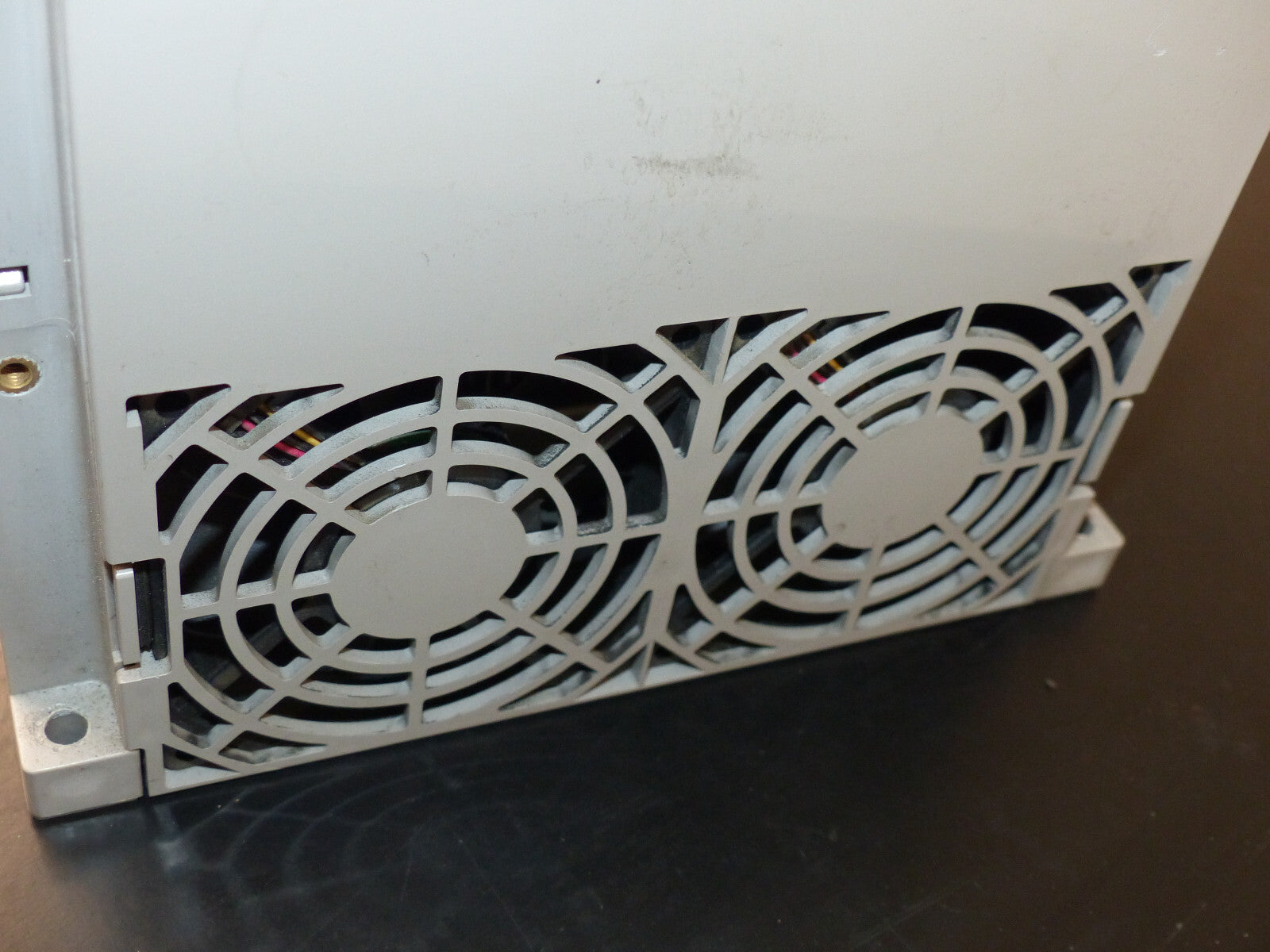 Hitachi SJ700D-110HFEF3 used ohne deckel s.Bilder