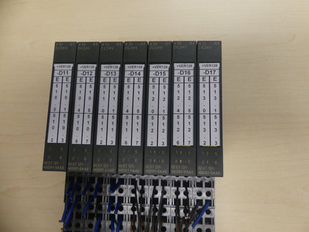 7x Siemens 6ES7 131-4BD01-0AA0