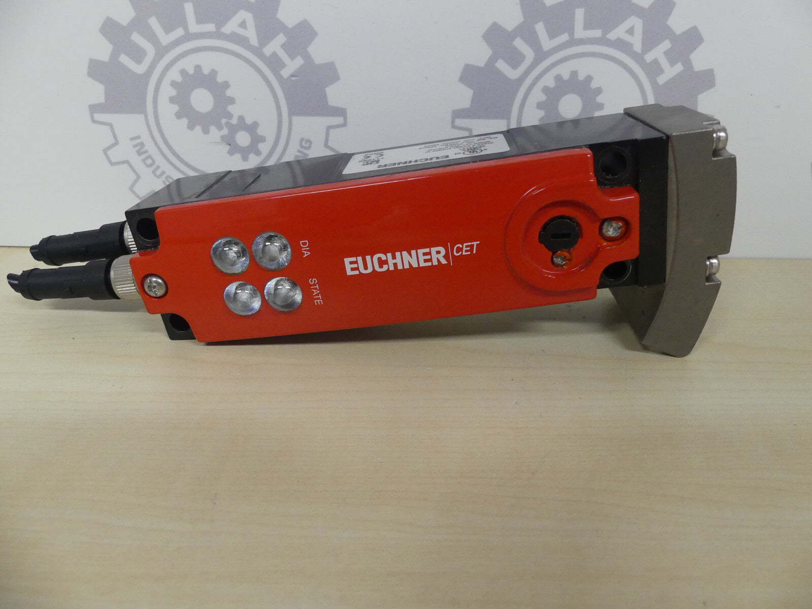 Euchner CET3-AP-CRA-AH-50X-SI-111346  Sicherheitsschalter
