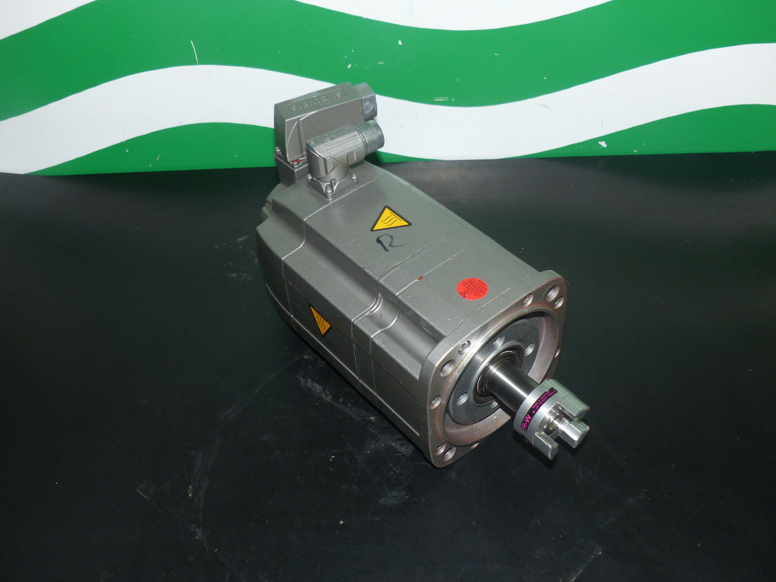 Siemens 1FT7064-5AF71-1FH2