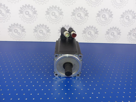 B&R 8LSA44.E3030D100-0  Servomotor