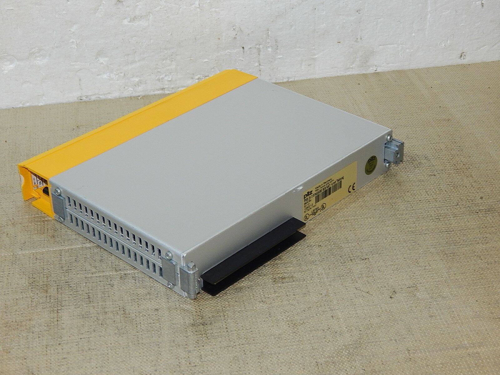 PILZ PSS DI 2 Eingabe bis KAT.4 mit Taktung 32 Digital Input Ident.NO 301101 