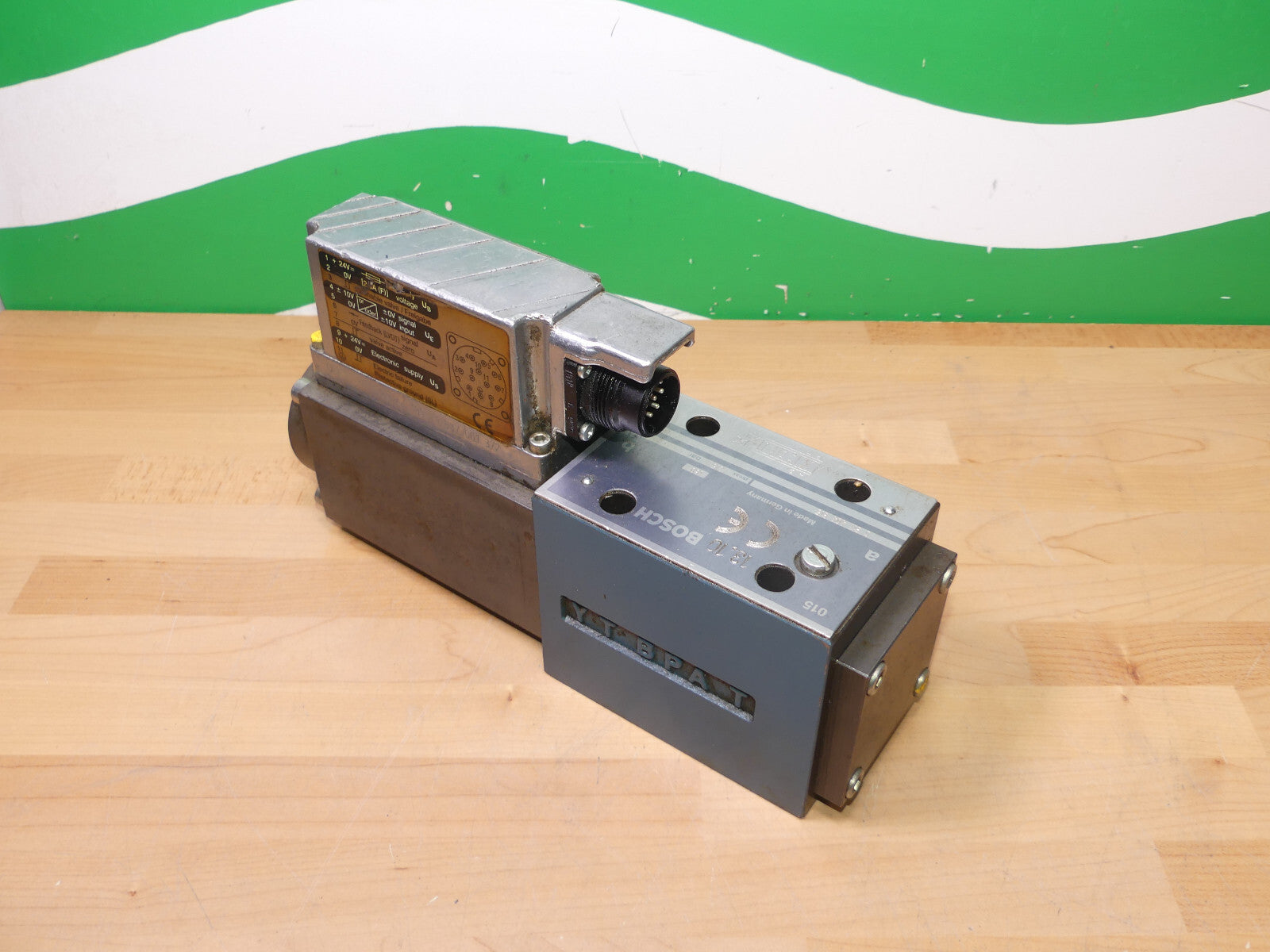 Bosch 0811 404 815  0811404815 Proportionalventil