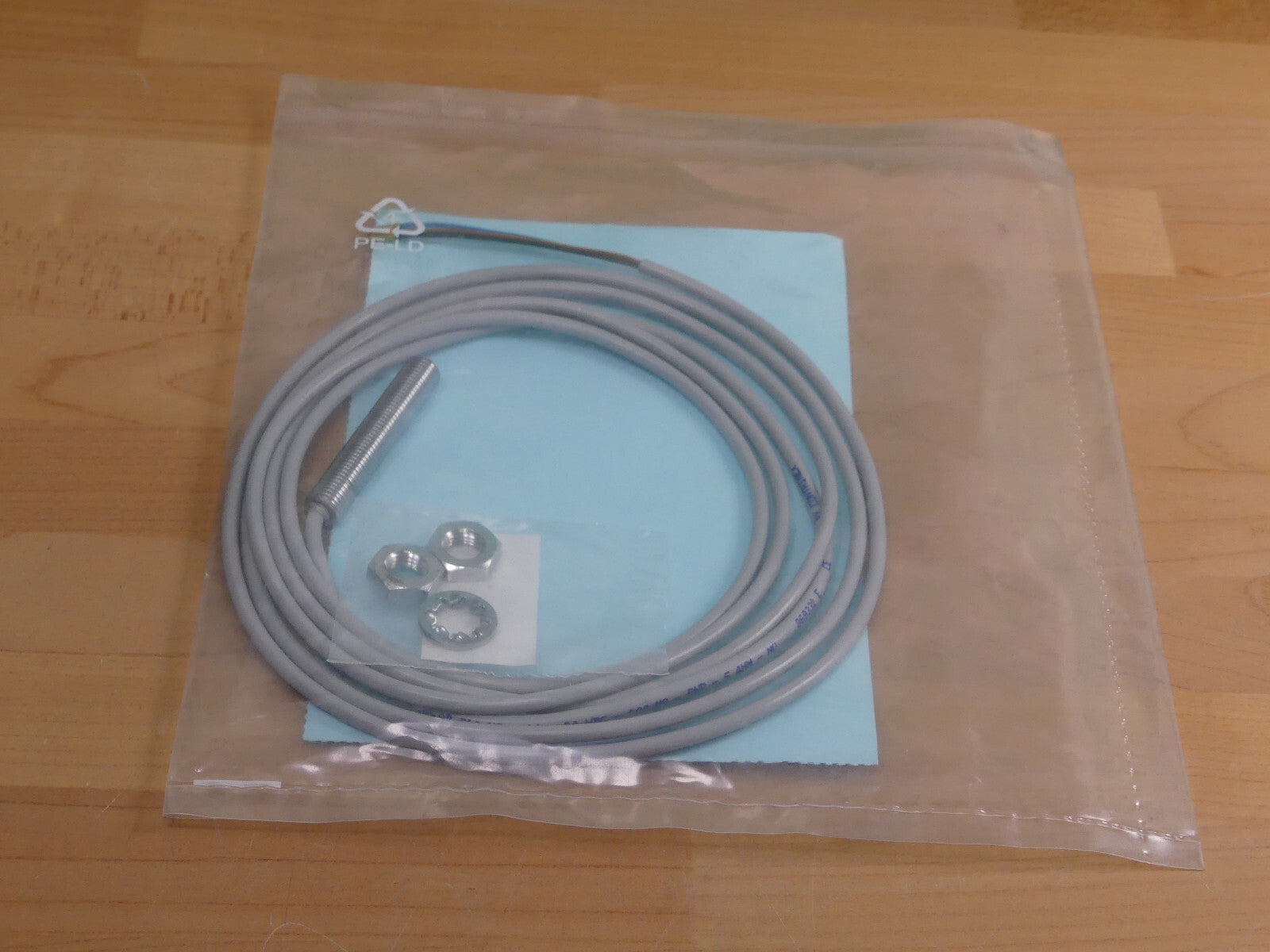 Contrinex DW-AD-523-M8