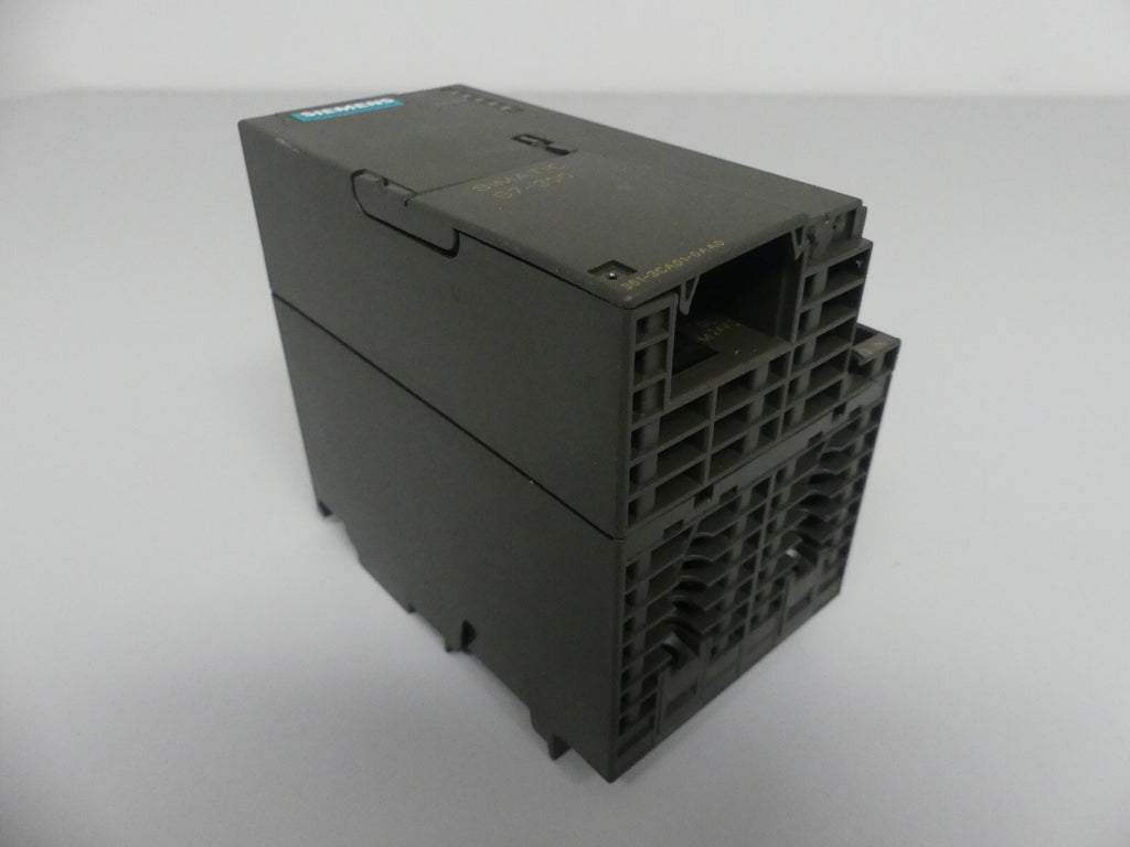 SIEMENS 6ES7 361-3CA01-0AA0 LEICHT BESCHÄDIGT, S.BILDER