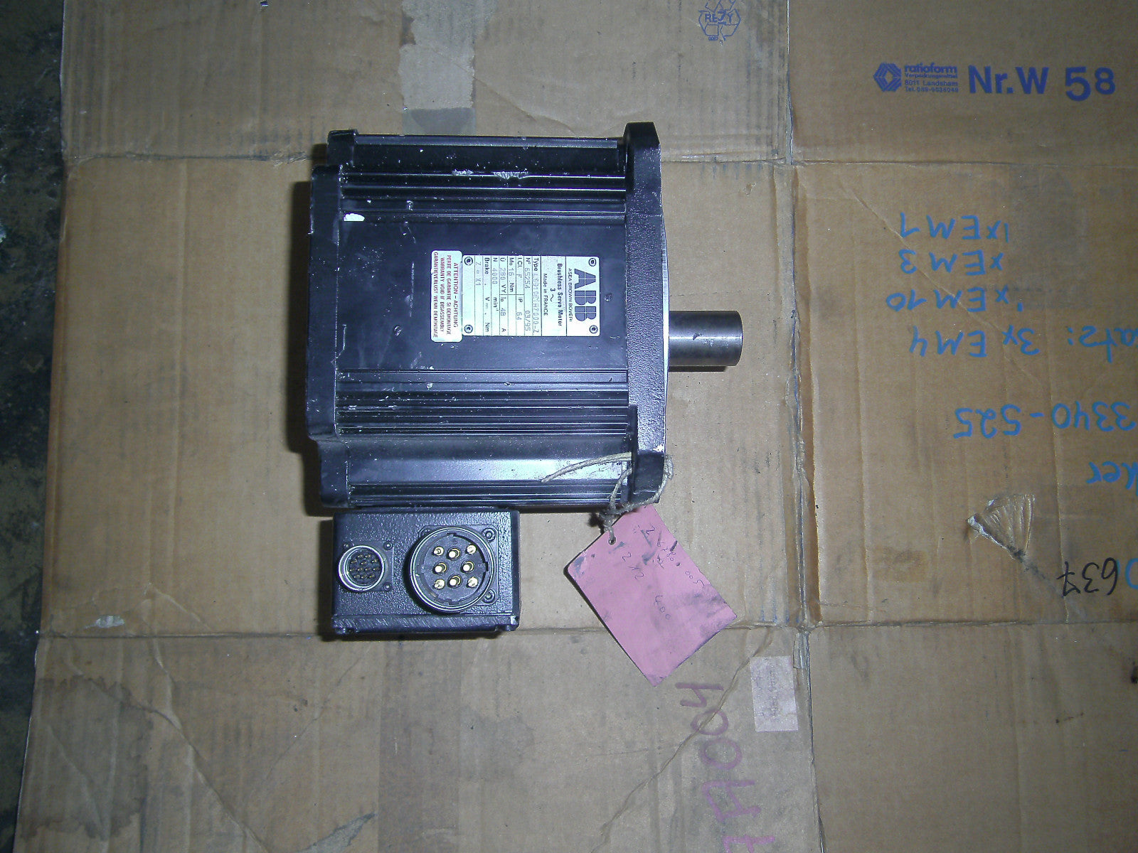ABB Brushless servomotor Typ.LS910EIR7000-Z
