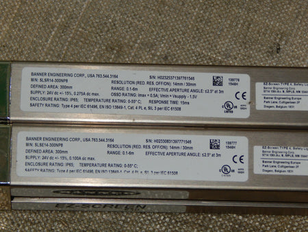 Banner SLSE14-300NP8 + SLSR14-300NP8 s.Bilder