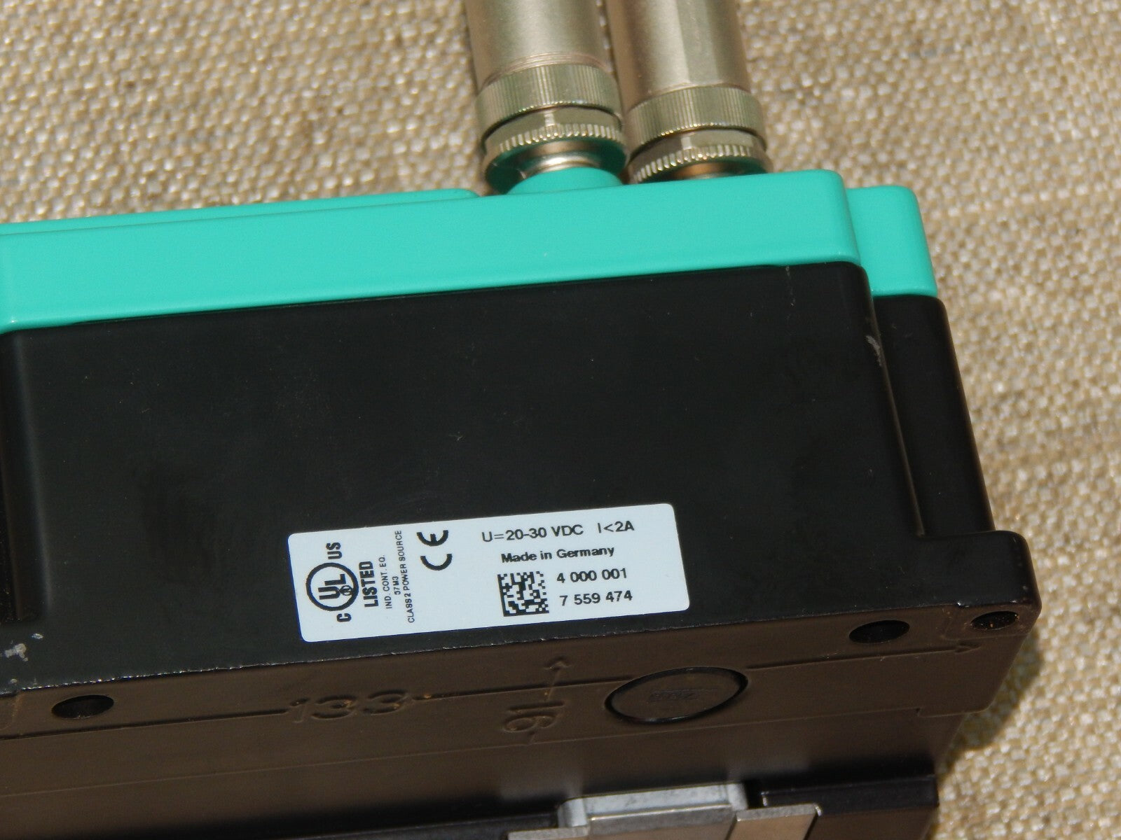  PEPPERL FUCHS Auswerteeinheit IDENTControl IC-KP-R2-V1 126457