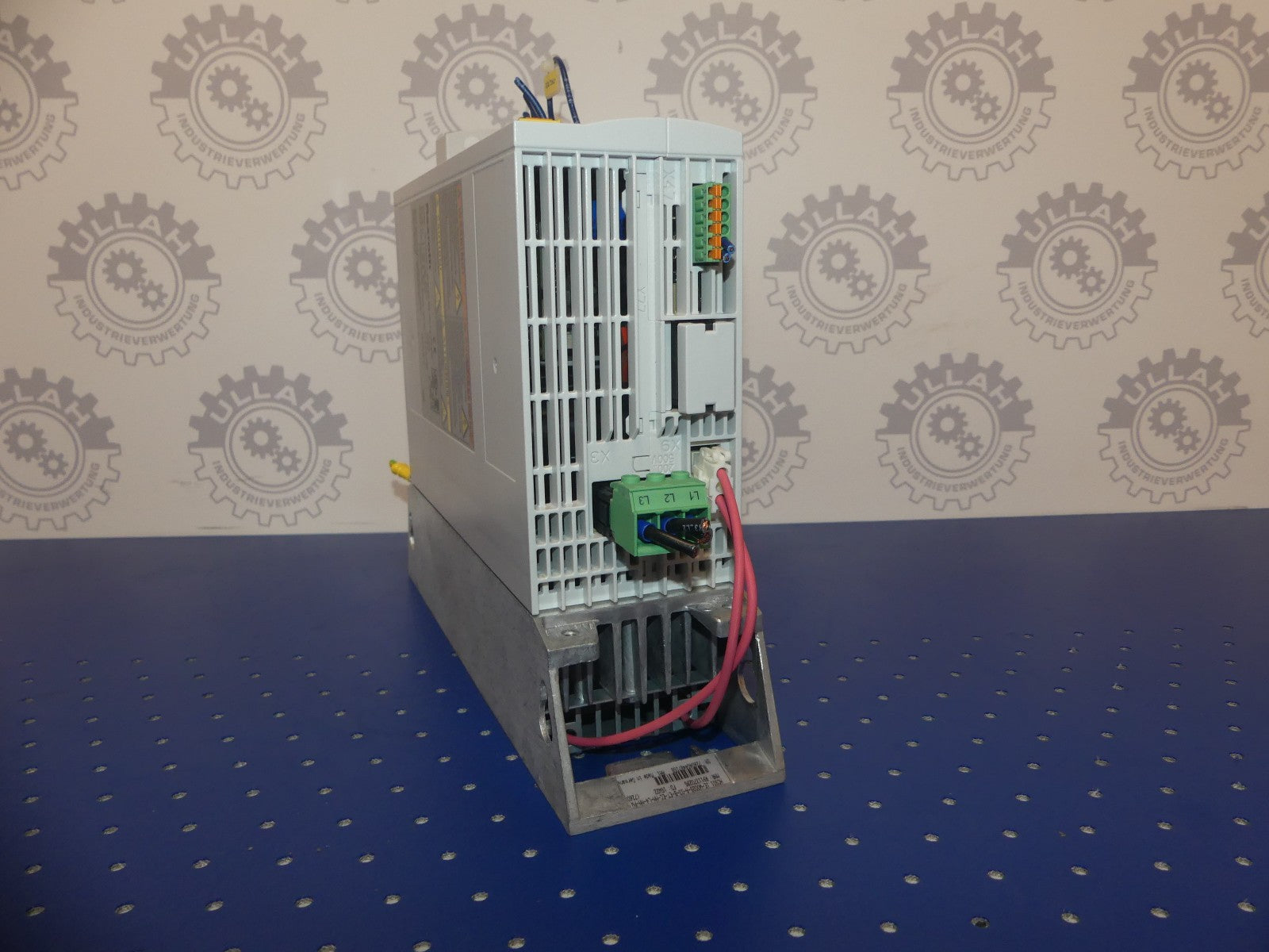 REXROTH HCS01.1E-W0028-A-03-B-ET-EC-NN-L4-NN-PW / MNR: R911370295