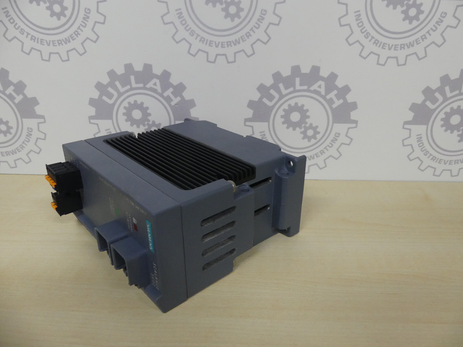 SIEMENS 1P 6GK5602-0BA10-2AA3