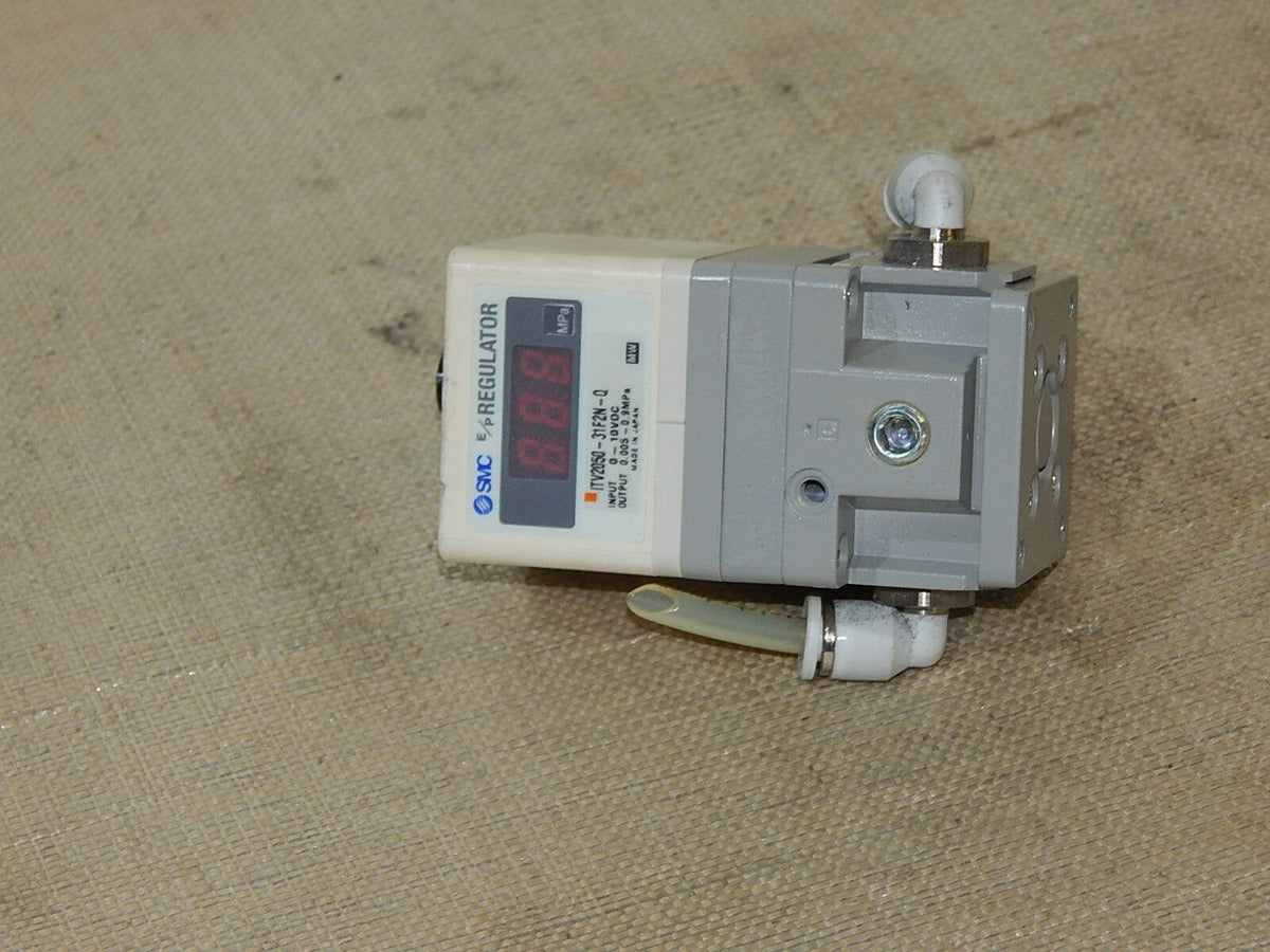 SMC Regulator  ITV2050-31F2N-Q used