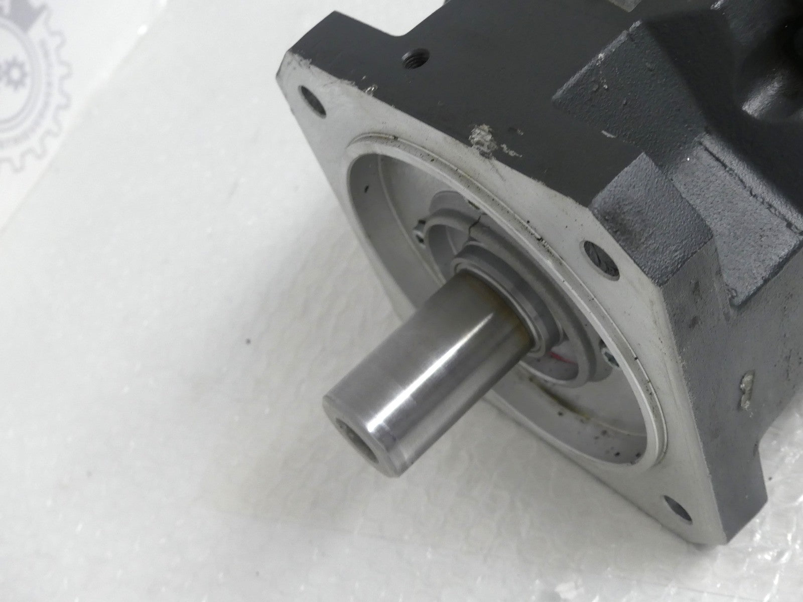 SIEMENS 1FT6084-8AH71-3AL0-Z Leicht beschädigt s.Bilder