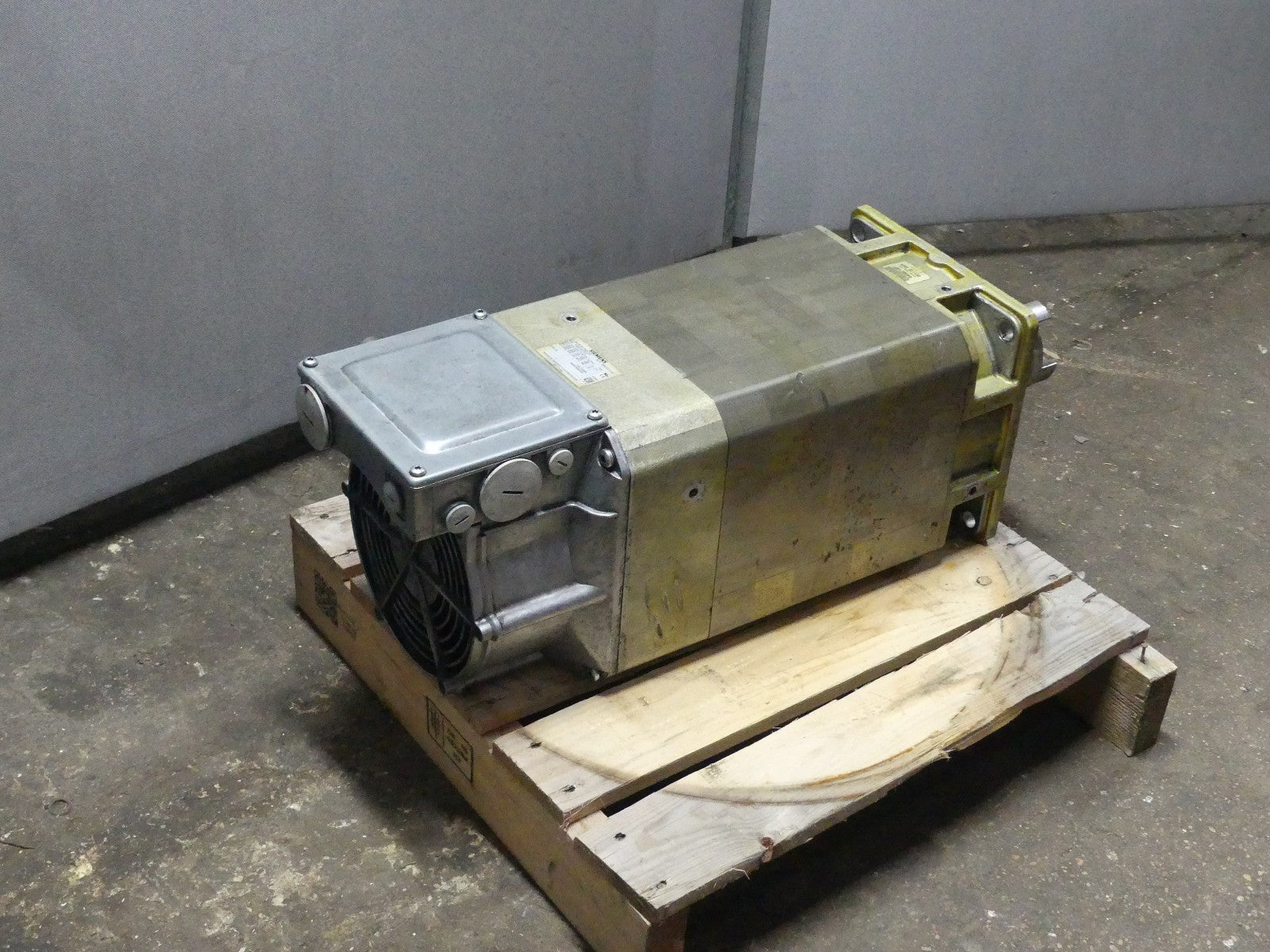 SIEMENS 1PH7137-2GG02-0CJ0