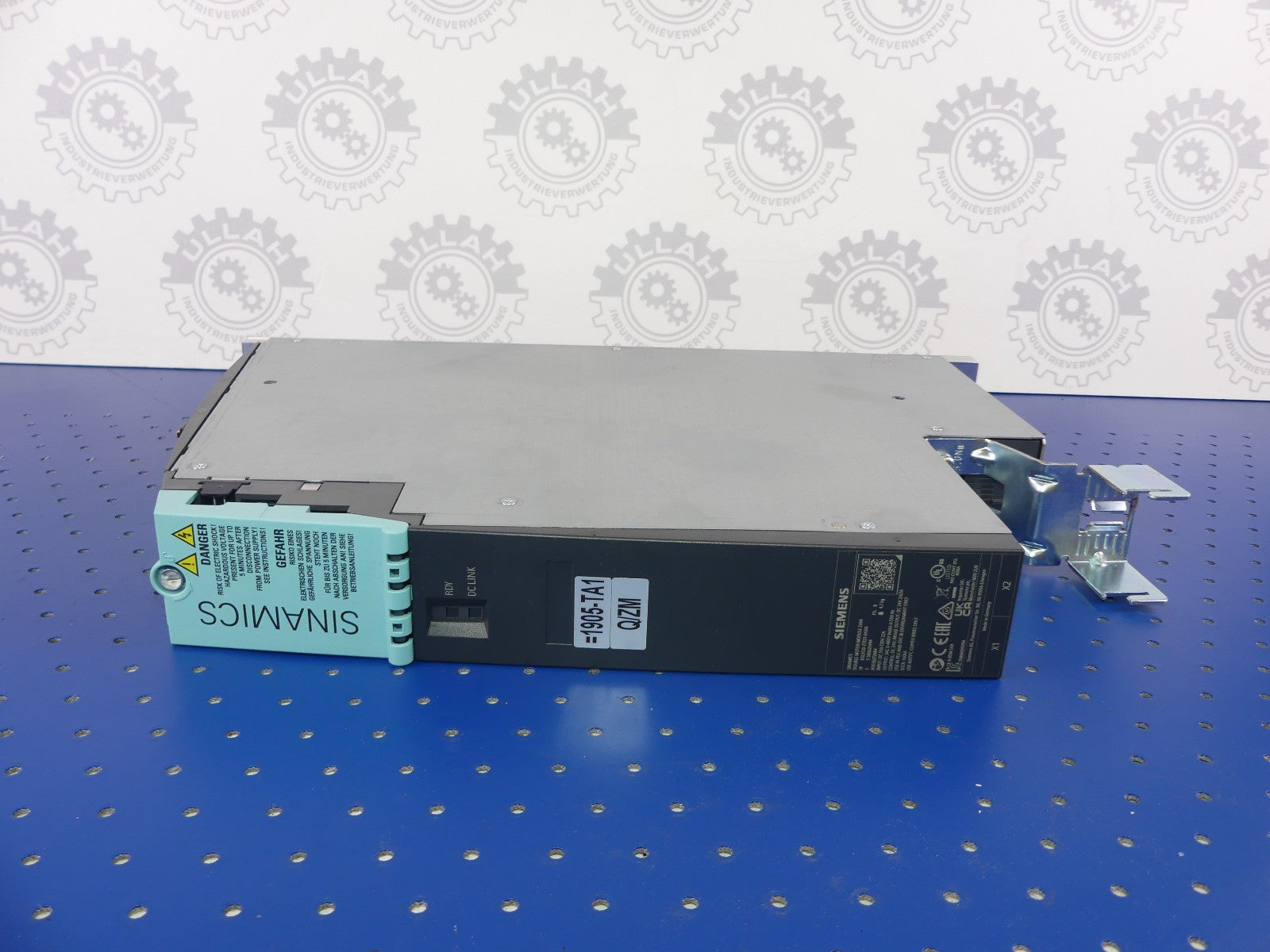 SIEMENS 6SL3120-2TE21-0AD0