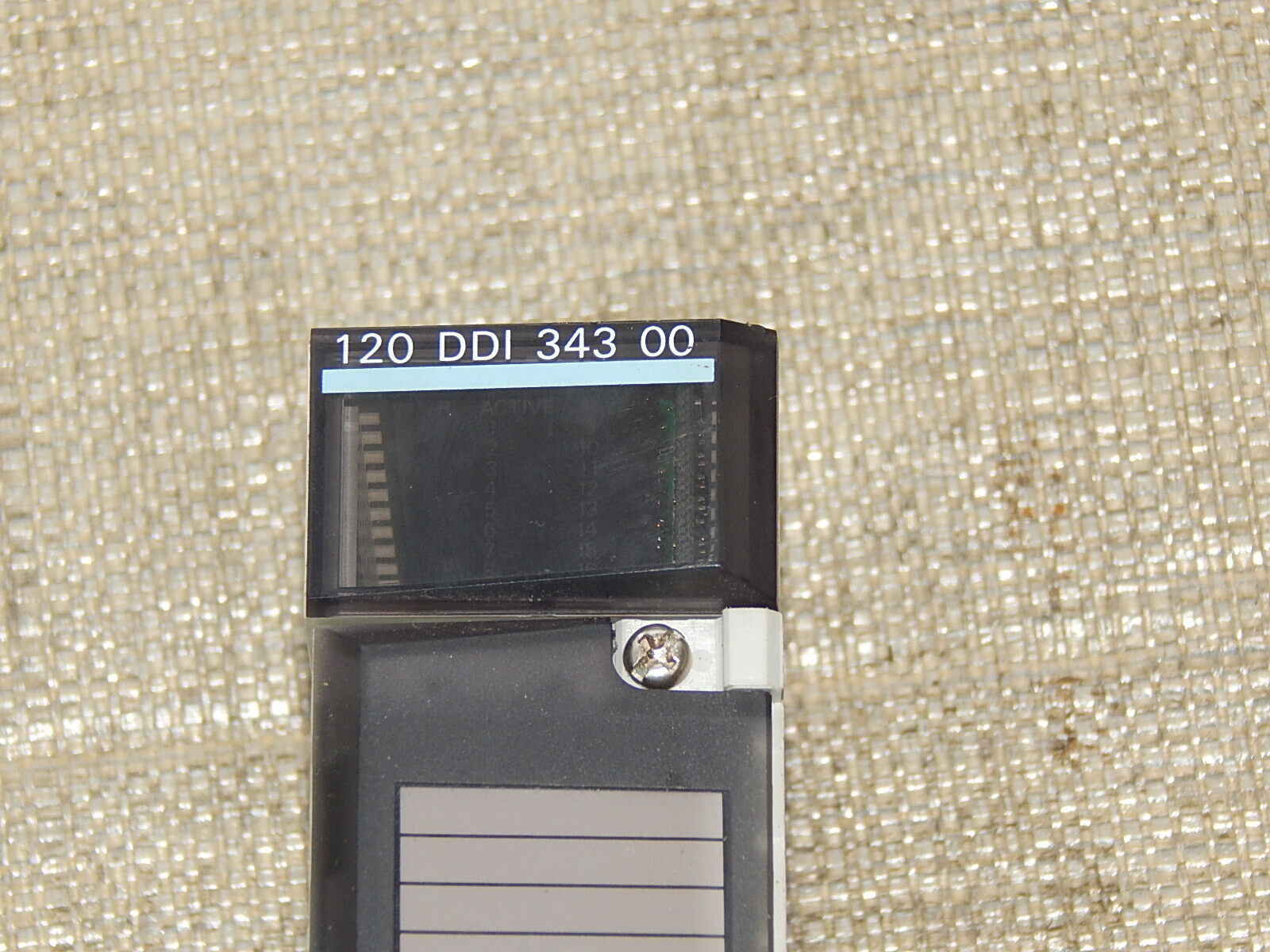  Yaskawa Relais Leistung Modul 120DDI34300 Memocon GL120 JAMSC-120DDI34300 used