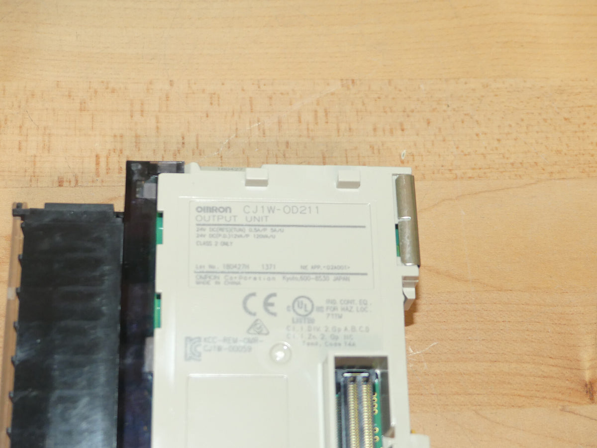 Omron CJ1W-0D211 used