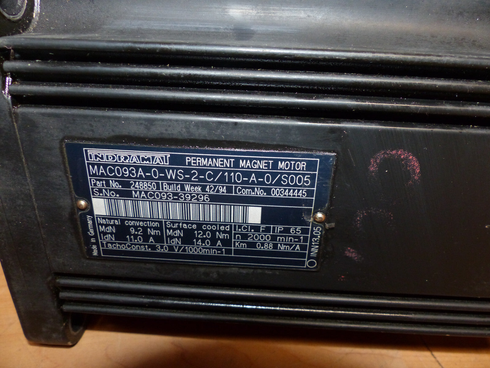 Rexroth Indramat Servomotor  MAC093-0-WS-2-C/110-A-0/S005 used