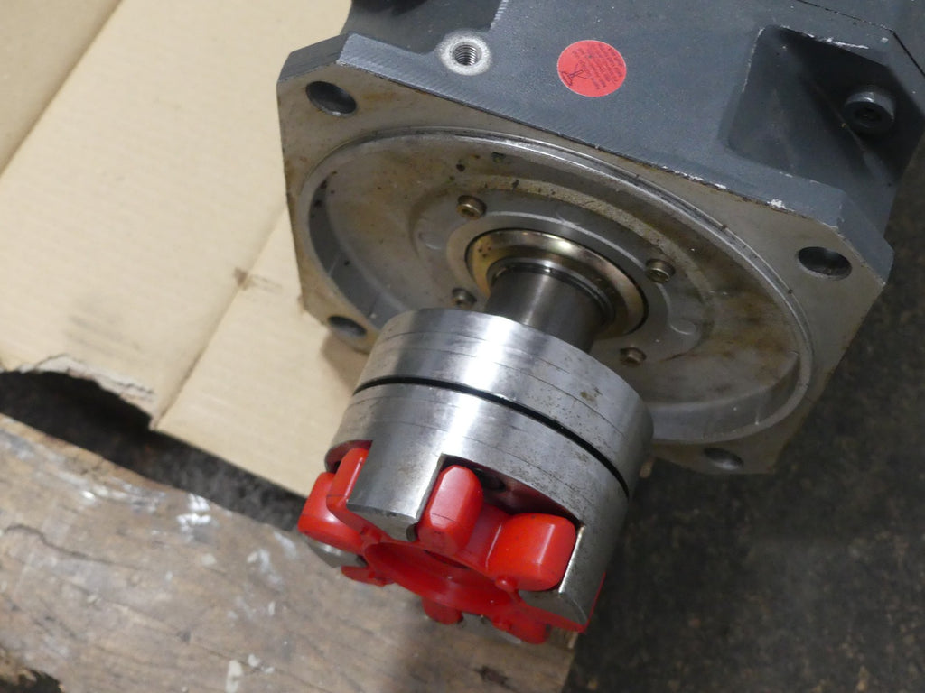 Siemens 1FT6105-1AC71-4EG1 Servomotor Used