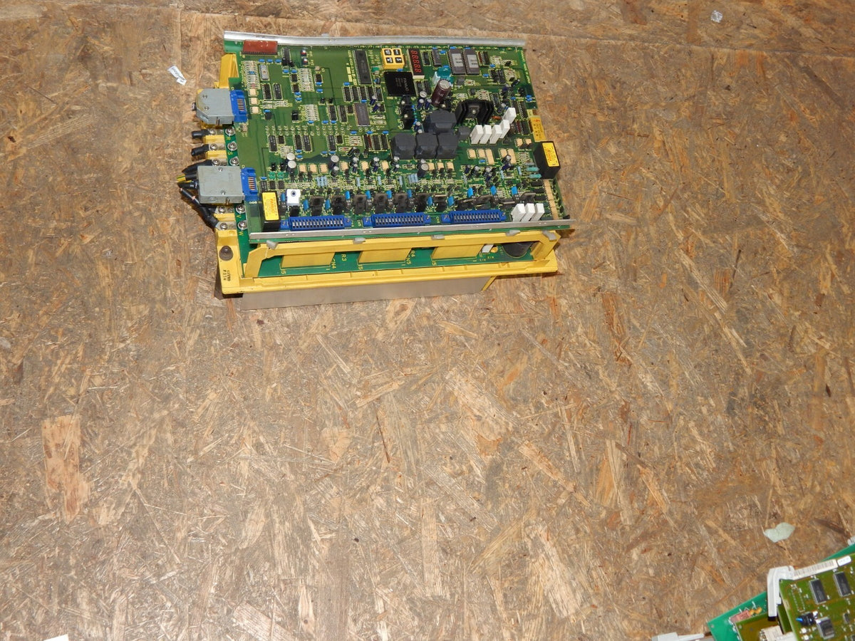 FANUC A20B-1003-0300 / 09A Spindle Drive Board Rahme gebrochen s.Bilder