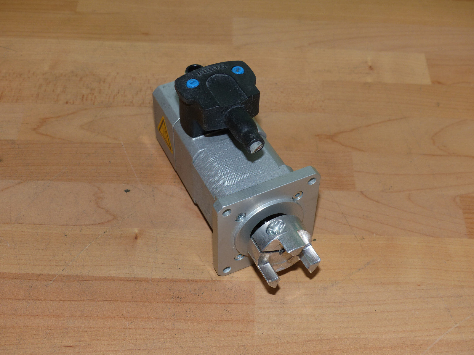 Festo EMMS-ST-42-S-SE-G2 (1370471) Schrittmotor used s.Bilder