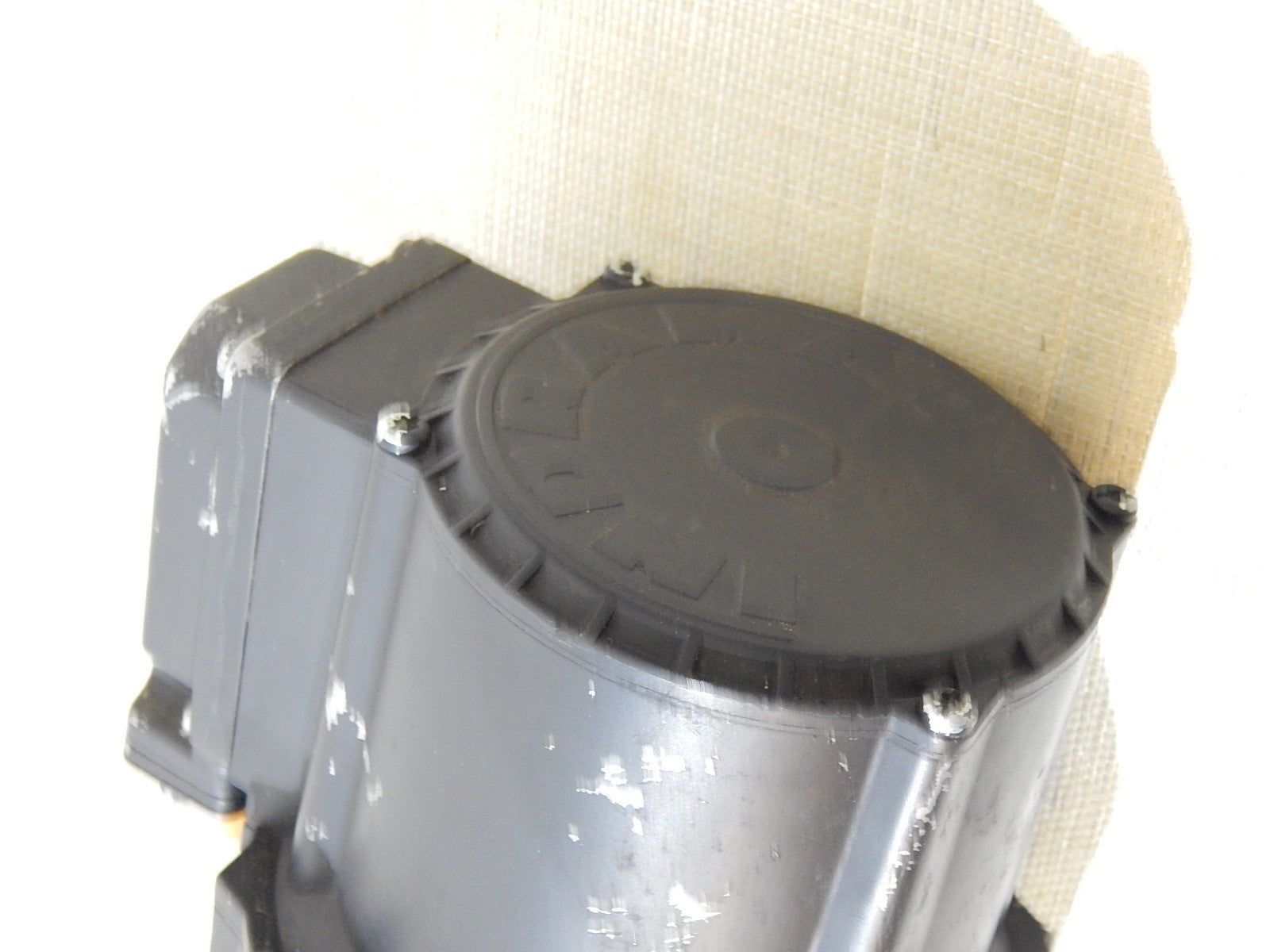 Indramat Rexroth Servomotor MKD090B-058-KG1-KN Used