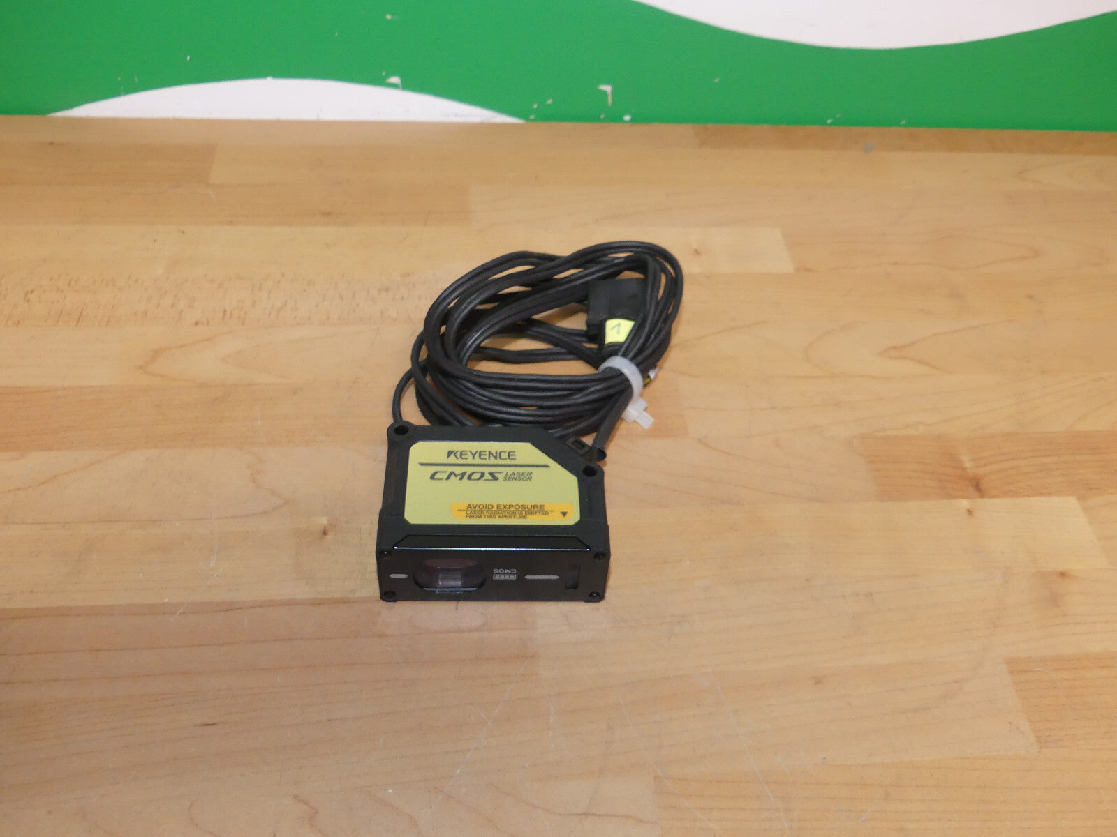 KEYENCE GV-H450 CMOS Laser Sensor