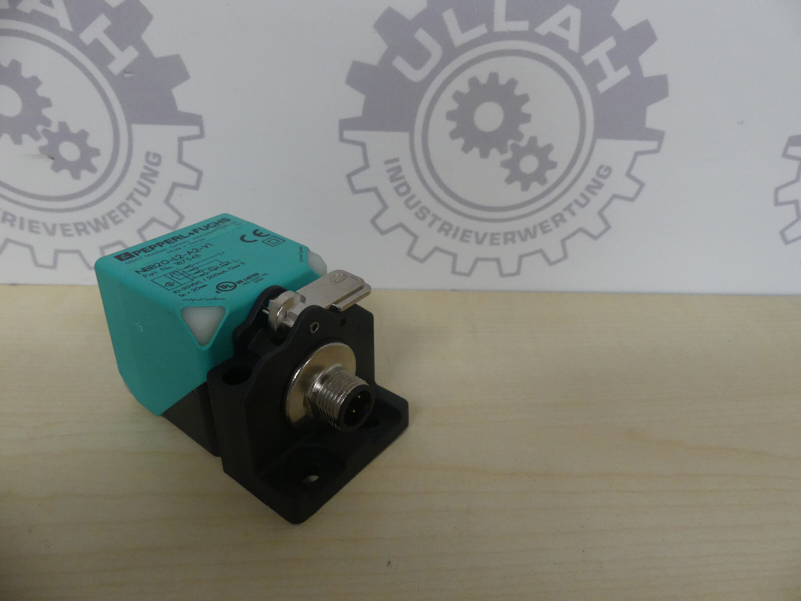 PEPPERLE+FUCHS NBB20-L2-A2-V1