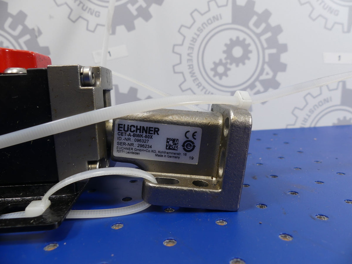 Euchner CET3-AR-CRA-AH-50X-SH-110103  + CET-A-BWK-50X